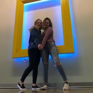 Meet your Posher, Leah